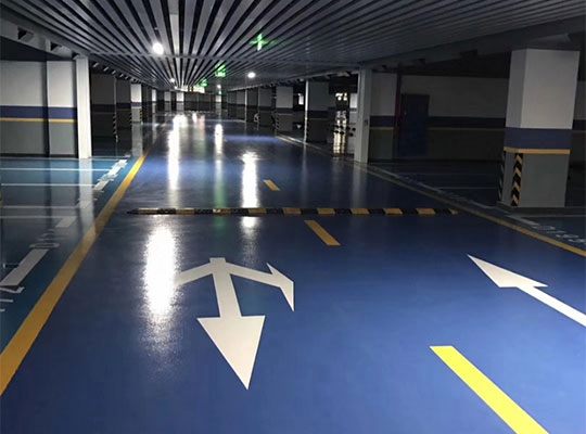 停车场地坪漆有哪些耐磨特点？